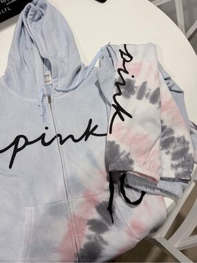 PINK Victoria's Secret Pastel Tie-Dye Zip Hoodie in Light Blue, Pink & Gray